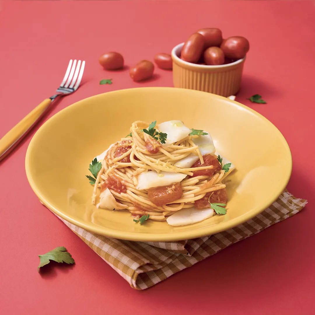 Spaghetti con Baccalà, scorza di Limone e Pomodorini - Ricette di Pasta con Lupini - Pasta La Molisana